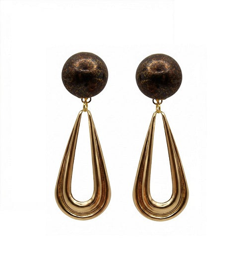 Boucle d'oreille MUSE or