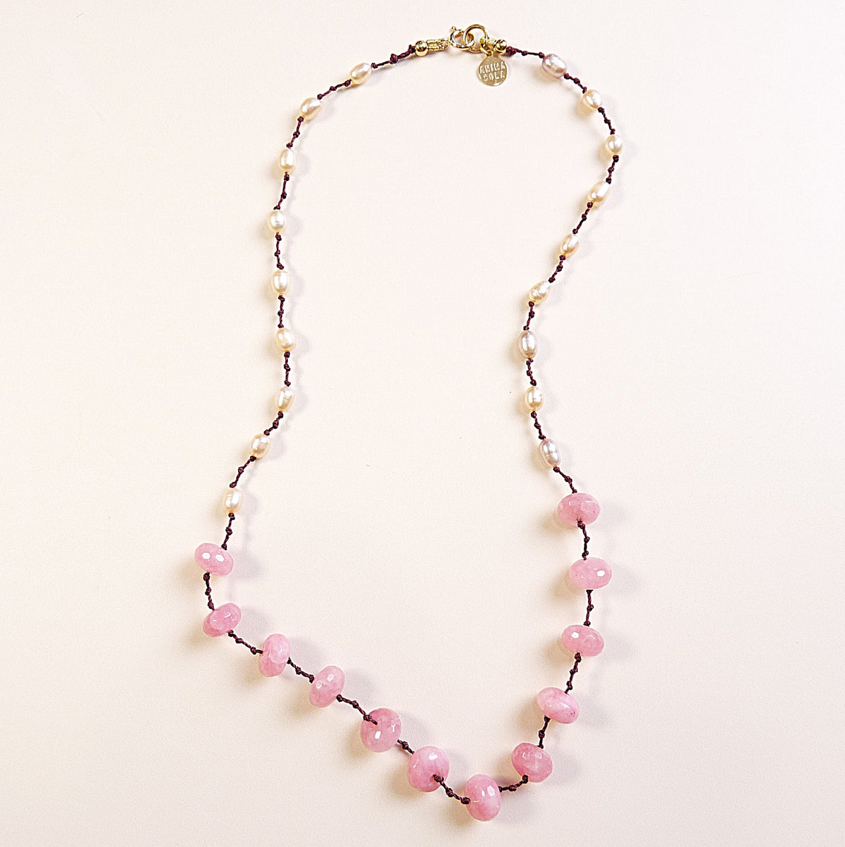 Collier AVA